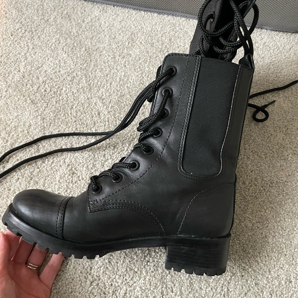 Tory Burch Combat Boots SZ 7 - Picture 2 of 9